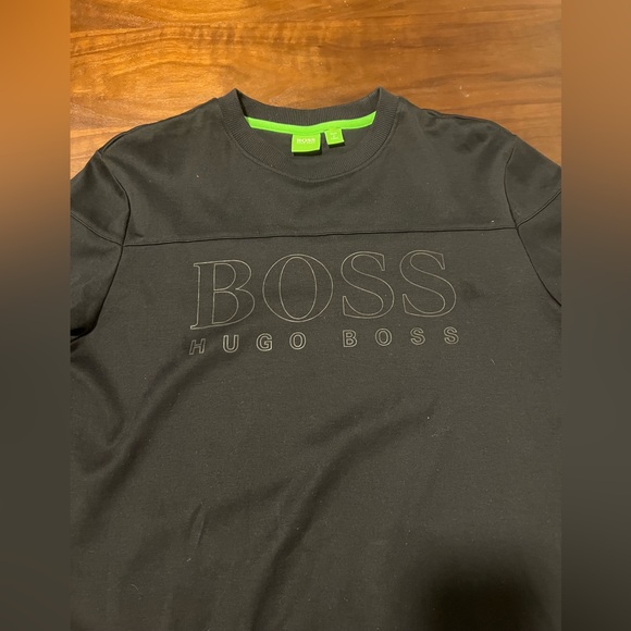 Hugo boss sweater - Picture 2 of 6